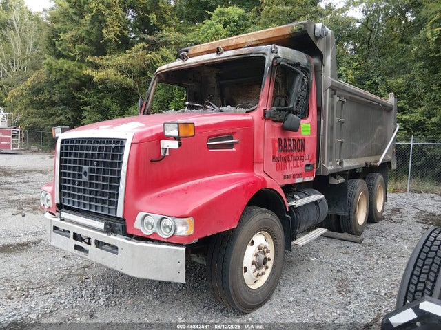 Продаж на аукціоні авто 2004 Volvo Vhd, vin: 4V5KC9GG74N367526, номер лоту: 45843581