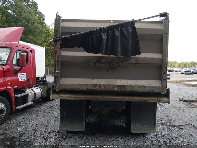 Продаж на аукціоні авто 2004 Volvo Vhd, vin: 4V5KC9GG74N367526, номер лоту: 45843581
