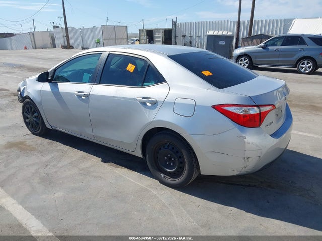Toyota COROLLA LE 2015 5YFBURHE5FP305431 Image 3