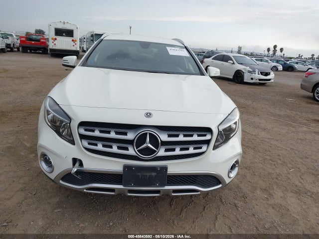WDCTG4EB2JJ457070 Mercedes-Benz GLA 250
