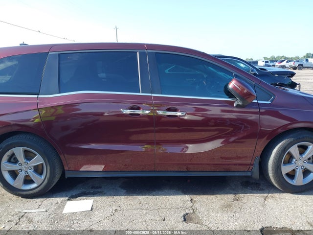 45843628 :رقم المزاد ، 5FNRL6H70JB038561 vin ، 2018 Honda Odyssey Ex-l مزاد بيع