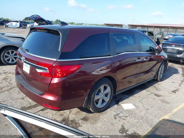 45843628 :رقم المزاد ، 5FNRL6H70JB038561 vin ، 2018 Honda Odyssey Ex-l مزاد بيع
