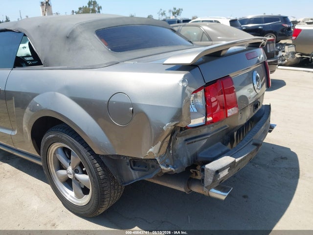 2005 Ford Mustang Gt მანქანა იყიდება აუქციონზე, vin: 1ZVFT85H755185752, აუქციონის ნომერი: 45843741