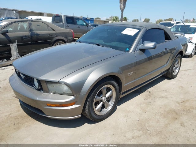 2005 Ford Mustang Gt მანქანა იყიდება აუქციონზე, vin: 1ZVFT85H755185752, აუქციონის ნომერი: 45843741