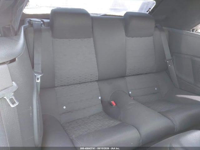 2005 Ford Mustang Gt მანქანა იყიდება აუქციონზე, vin: 1ZVFT85H755185752, აუქციონის ნომერი: 45843741