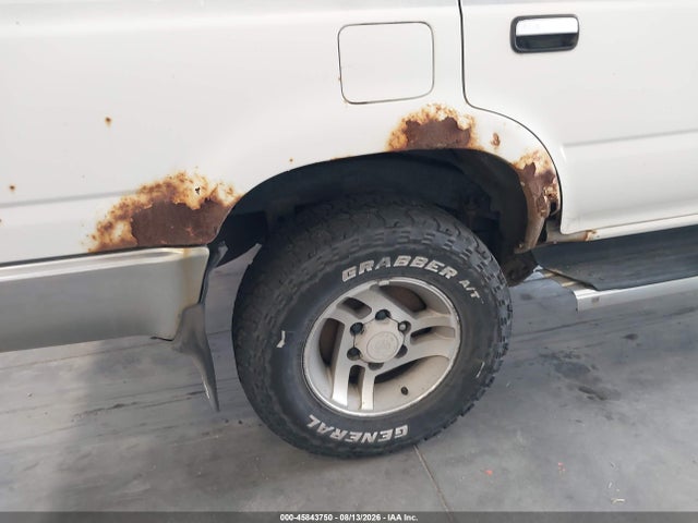 1990 Toyota 4runner Vn39 Sr5 მანქანა იყიდება აუქციონზე, vin: JT3VN39W1L0027653, აუქციონის ნომერი: 45843750