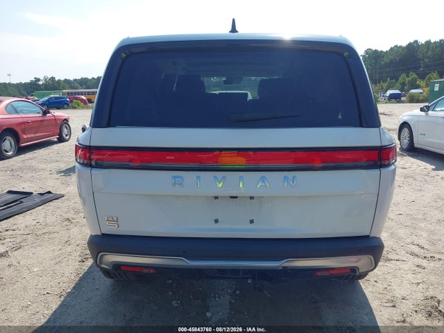 45843760 :رقم المزاد ، 7PDSGABA9PN010385 vin ، 2023 Rivian R1s Adventure مزاد بيع