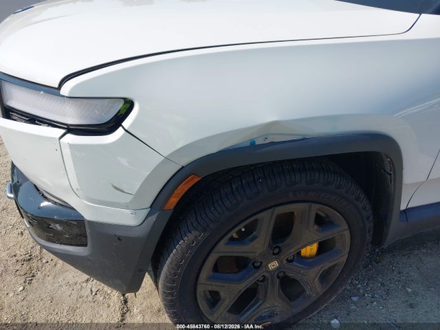 45843760 :رقم المزاد ، 7PDSGABA9PN010385 vin ، 2023 Rivian R1s Adventure مزاد بيع