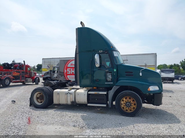 Продаж на аукціоні авто 2017 Mack Pinnacle, vin: 1M1AW01X7HM009474, номер лоту: 45843767