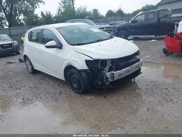 45843769 :رقم المزاد ، 1G1JG6SH8H4168147 vin ، 2017 Chevrolet Sonic Lt Auto مزاد بيع