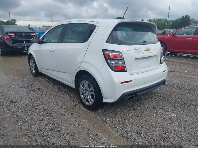 45843769 :رقم المزاد ، 1G1JG6SH8H4168147 vin ، 2017 Chevrolet Sonic Lt Auto مزاد بيع