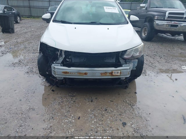 45843769 :رقم المزاد ، 1G1JG6SH8H4168147 vin ، 2017 Chevrolet Sonic Lt Auto مزاد بيع