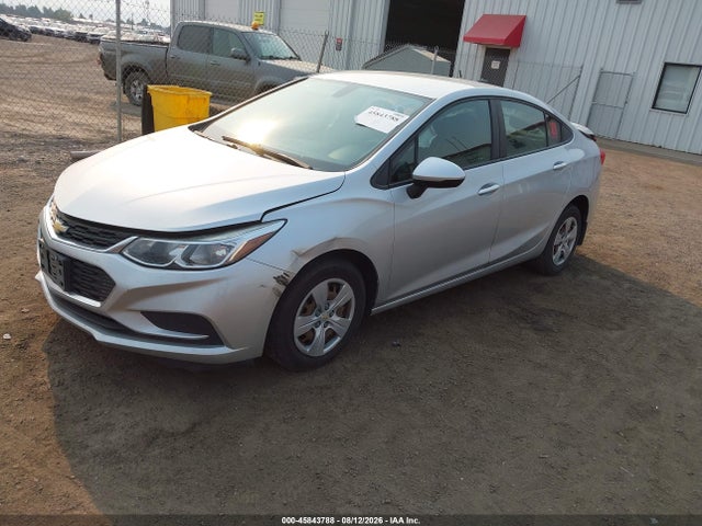 Chevrolet Cruze Ls Auto 2018 1G1BC5SM6J7219902 Image 2