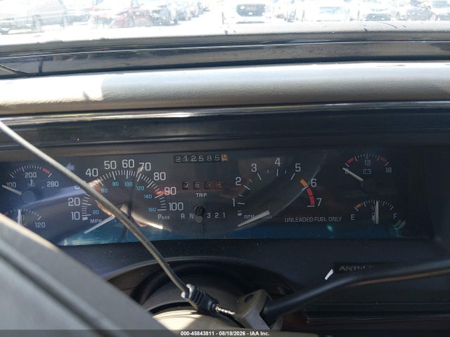 45843811 :رقم المزاد ، 1G4HR52K3XH425210 vin ، 1999 Buick Lesabre Limited مزاد بيع