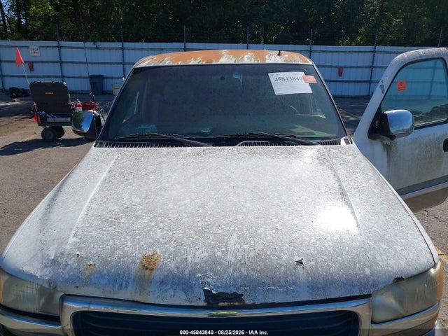 2002 Gmc Sierra 1500 Sle მანქანა იყიდება აუქციონზე, vin: 2GTEK19T121335696, აუქციონის ნომერი: 45843840