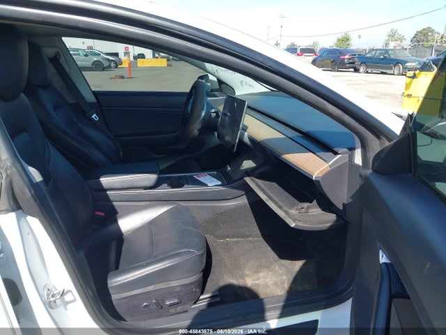 Продажа на аукционе авто 2021 Tesla Model 3 Standard Range Plus Rear-wheel Drive, vin: 5YJ3E1EA6MF873863, номер лота: 45843875