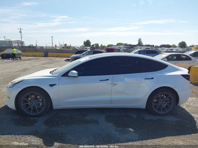 Продажа на аукционе авто 2021 Tesla Model 3 Standard Range Plus Rear-wheel Drive, vin: 5YJ3E1EA6MF873863, номер лота: 45843875