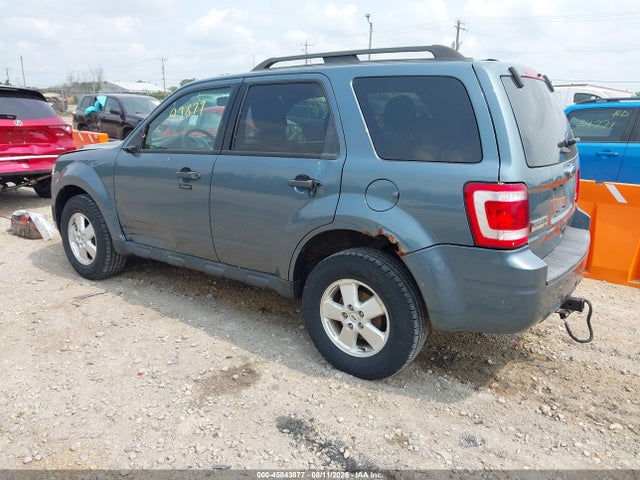 2011 Ford Escape Xlt მანქანა იყიდება აუქციონზე, vin: 1FMCU0DG8BKA79560, აუქციონის ნომერი: 45843877