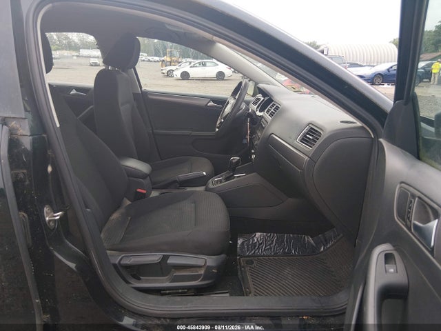 45843909 :رقم المزاد ، 3VWLA7AJ6FM228209 vin ، 2015 Volkswagen Jetta 2.0l Tdi S مزاد بيع