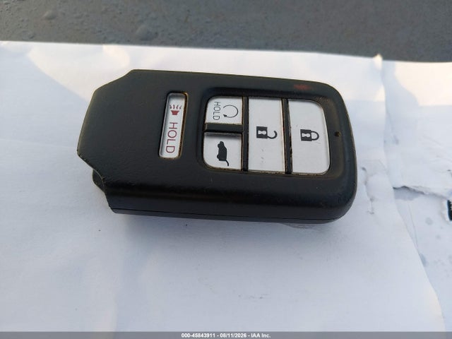 45843911 :رقم المزاد ، 5FNYF5H33JB003152 vin ، 2018 Honda Pilot Ex مزاد بيع
