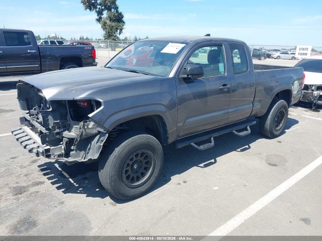 Toyota Tacoma Sr 2017 5TFRX5GN2HX097433 Image 2
