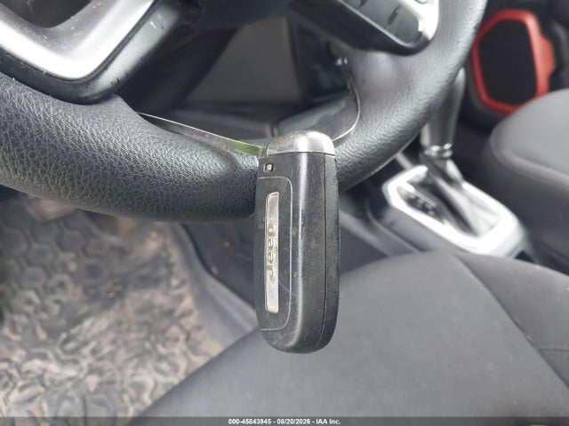 Продаж на аукціоні авто 2019 Jeep Renegade Upland 4x4, vin: ZACNJBAB8KPK49185, номер лоту: 45843945