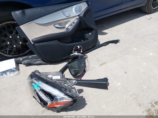 45843964 :رقم المزاد ، W1KWF8DB3MR626474 vin ، 2021 Mercedes-benz C 300 Sedan مزاد بيع