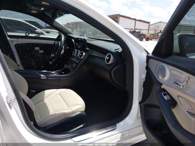 45843964 :رقم المزاد ، W1KWF8DB3MR626474 vin ، 2021 Mercedes-benz C 300 Sedan مزاد بيع