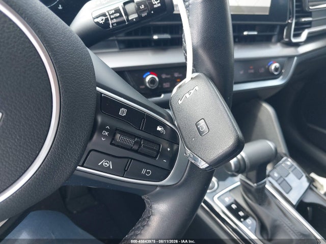 Продажа на аукционе авто 2024 Kia Sportage Ex, vin: 5XYK33DF7RG157421, номер лота: 45843975