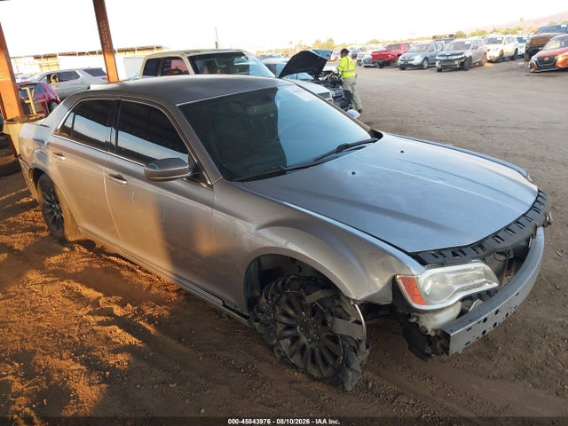 Продаж на аукціоні авто 2013 Chrysler 300 Motown, vin: 2C3CCAAG9DH735930, номер лоту: 45843976