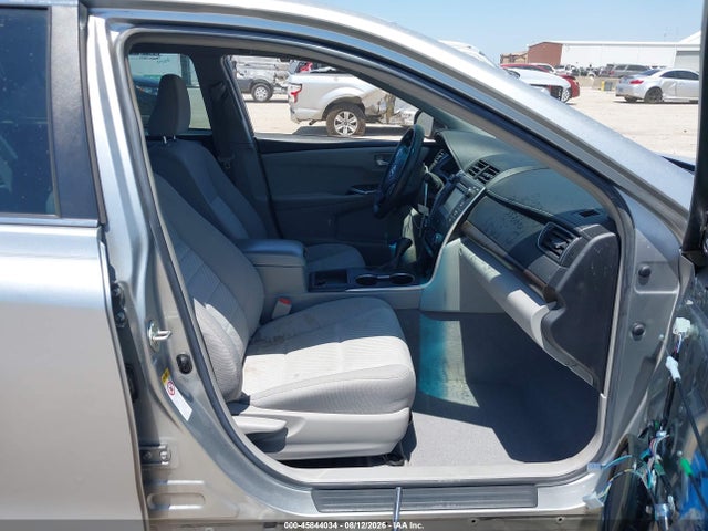 Aukcja sprzedaży 2017 Toyota Camry Le, vin: 4T1BF1FK0HU689902, numer aukcji: 45844034