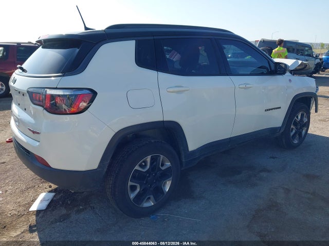 45844063 :رقم المزاد ، 3C4NJDDB7JT206734 vin ، 2018 Jeep Compass Trailhawk 4x4 مزاد بيع