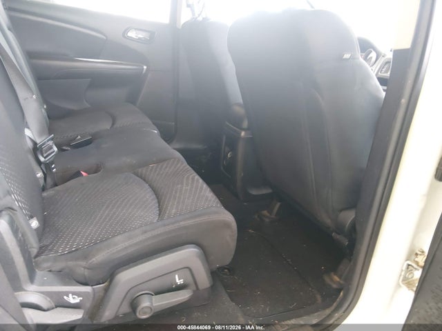 45844069 :رقم المزاد ، 3C4PDCBGXFT548744 vin ، 2015 Dodge Journey Sxt مزاد بيع