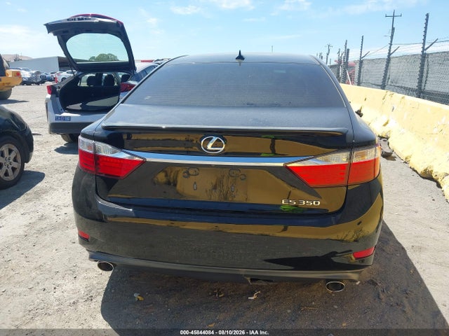 45844084 :رقم المزاد ، JTHBK1GG7D2045618 vin ، 2013 Lexus Es 350 مزاد بيع