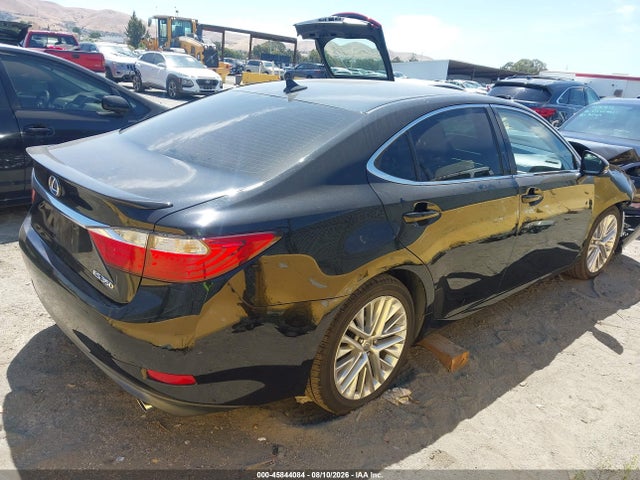 45844084 :رقم المزاد ، JTHBK1GG7D2045618 vin ، 2013 Lexus Es 350 مزاد بيع