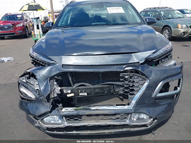 2020 Hyundai Kona Limited მანქანა იყიდება აუქციონზე, vin: KM8K3CA59LU413412, აუქციონის ნომერი: 45844099