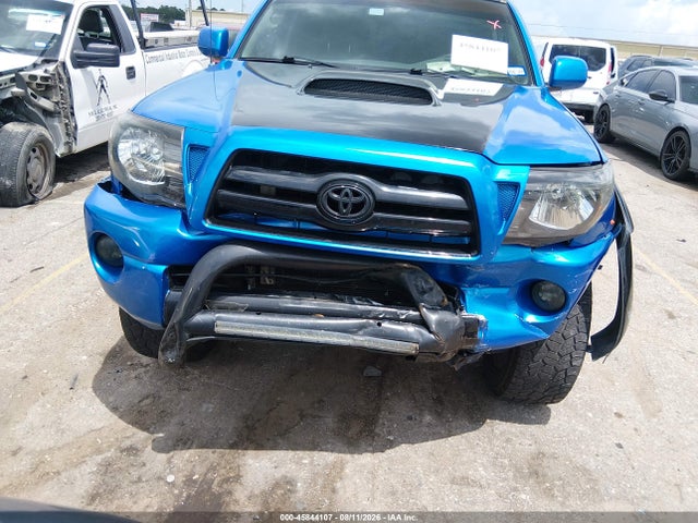 2005 Toyota Tacoma Prerunner V6 მანქანა იყიდება აუქციონზე, vin: 3TMKU72N45M002725, აუქციონის ნომერი: 45844107