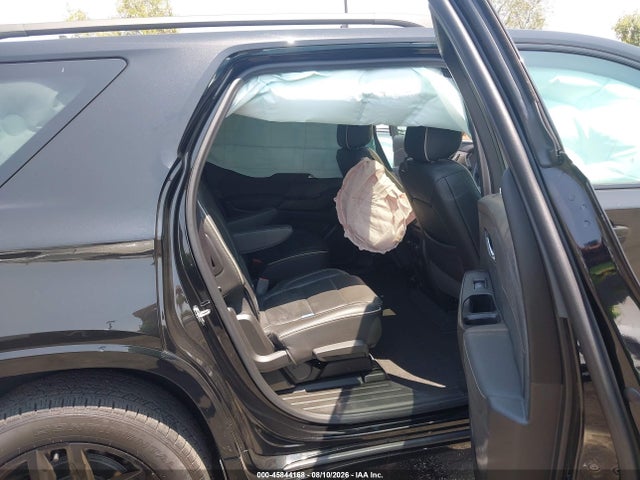 Продаж на аукціоні авто 2023 Chevrolet Traverse Fwd Premier, vin: 1GNERKKW3PJ135882, номер лоту: 45844168