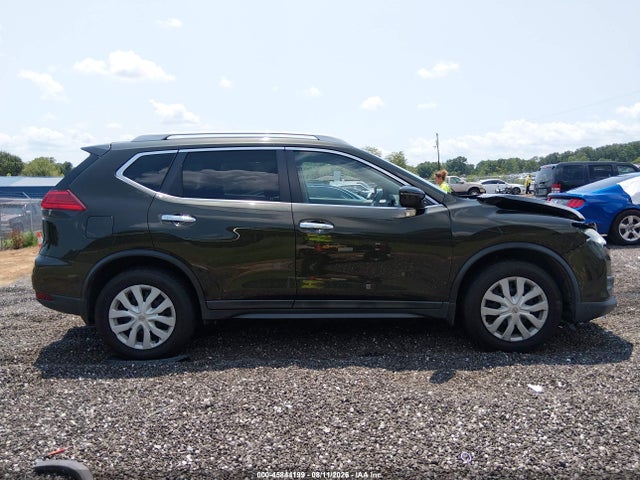 2017 Nissan Rogue S მანქანა იყიდება აუქციონზე, vin: 5N1AT2MV9HC777022, აუქციონის ნომერი: 45844199