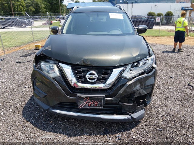 2017 Nissan Rogue S მანქანა იყიდება აუქციონზე, vin: 5N1AT2MV9HC777022, აუქციონის ნომერი: 45844199