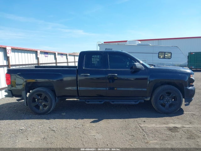 Продаж на аукціоні авто 2017 Chevrolet Silverado 1500 Work Truck, vin: 1GCVKNEC0HZ261152, номер лоту: 45844201