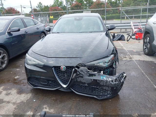 Auction sale of the 2019 Alfa Romeo Giulia Ti Sport Rwd, vin: ZARFAMBNXK7600466, lot number: 45844213
