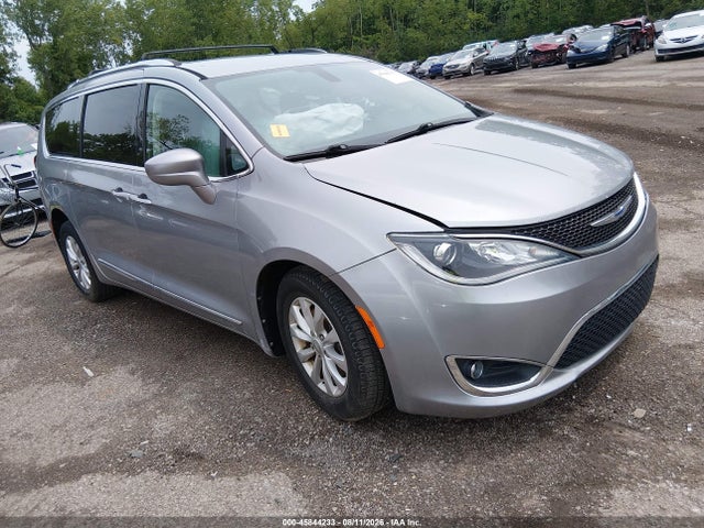Aukcja sprzedaży 2018 Chrysler Pacifica Touring L, vin: 2C4RC1BG3JR315607, numer aukcji: 45844233