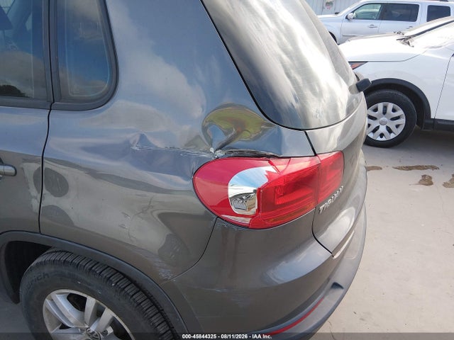 Продажа на аукционе авто 2016 Volkswagen Tiguan S, vin: WVGAV7AX9GW004819, номер лота: 45844325