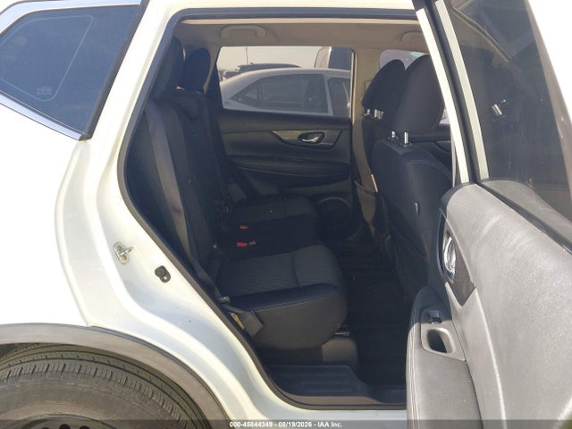 Продажа на аукционе авто 2017 Nissan Rogue S, vin: KNMAT2MT3HP615723, номер лота: 45844349