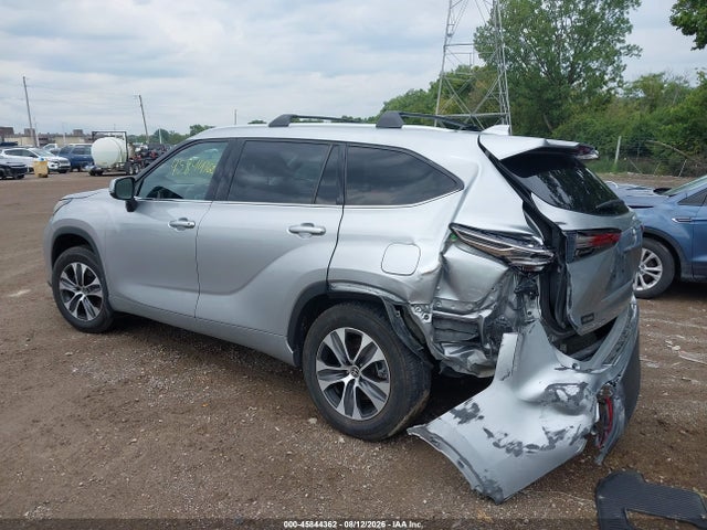 Aukcja sprzedaży 2022 Toyota Highlander Xle, vin: 5TDGZRBH4NS228504, numer aukcji: 45844362