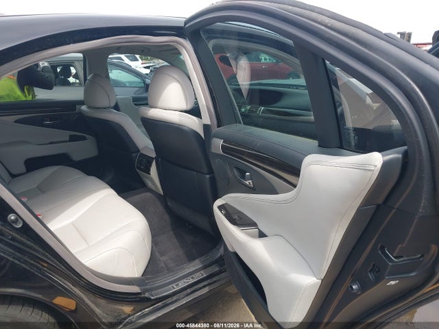 Lexus LS 460 2014 JTHBL5EF3E5125898 Image 8