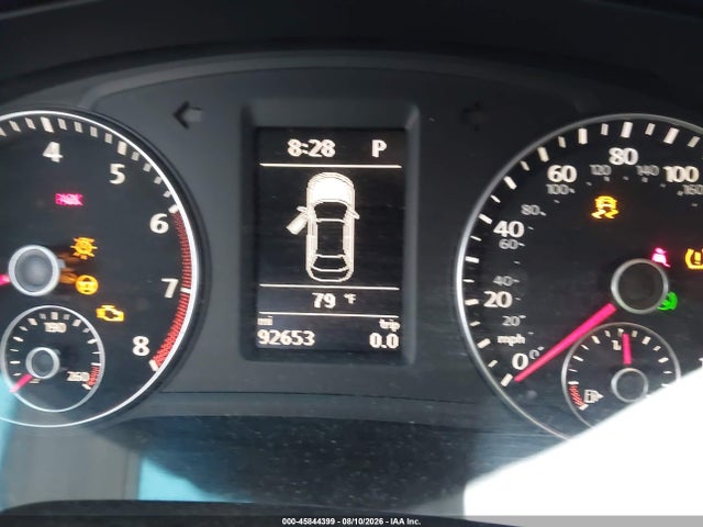 2014 Volkswagen Passat 1.8t Se მანქანა იყიდება აუქციონზე, vin: 1VWBS7A32EC121104, აუქციონის ნომერი: 45844399
