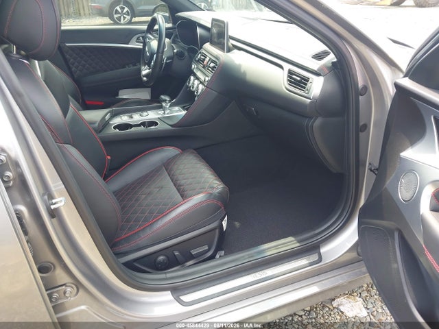 Продажа на аукционе авто 2020 Genesis G70 2.0t Awd, vin: KMTG44LAXLU051616, номер лота: 45844429