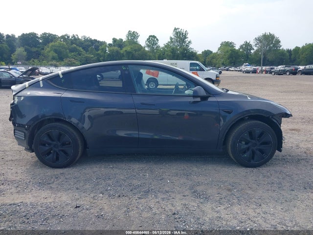 7SAYGDED1SF269455 Tesla Model Y Long Range Dual Motor Rear-wheel Drive